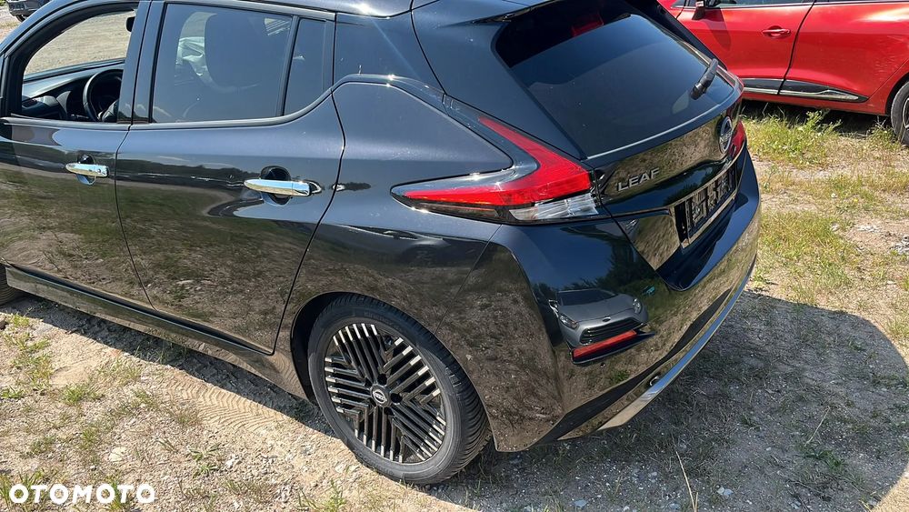 Nissan Leaf 40 kWh Visia - 2