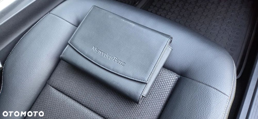 Mercedes-Benz Klasa E 350 CDI BlueEff Avantgarde - 14
