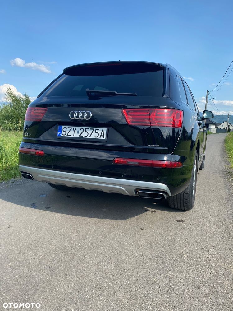 Audi Q7 - 4