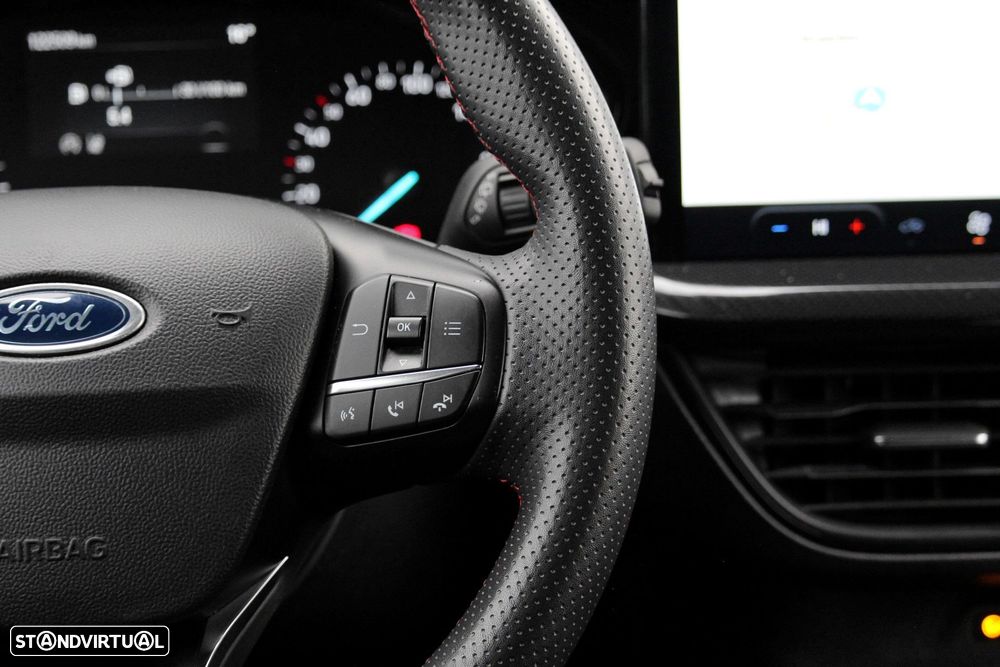 Ford Focus SW 1.5 TDCi EcoBlue ST-Line - 28