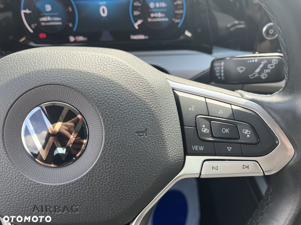 Volkswagen Golf VIII 2.0 TDI Life - 23