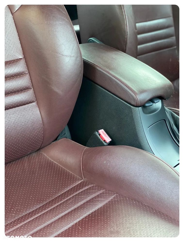 Peugeot 407 2.7HDi V6 Sport - 17