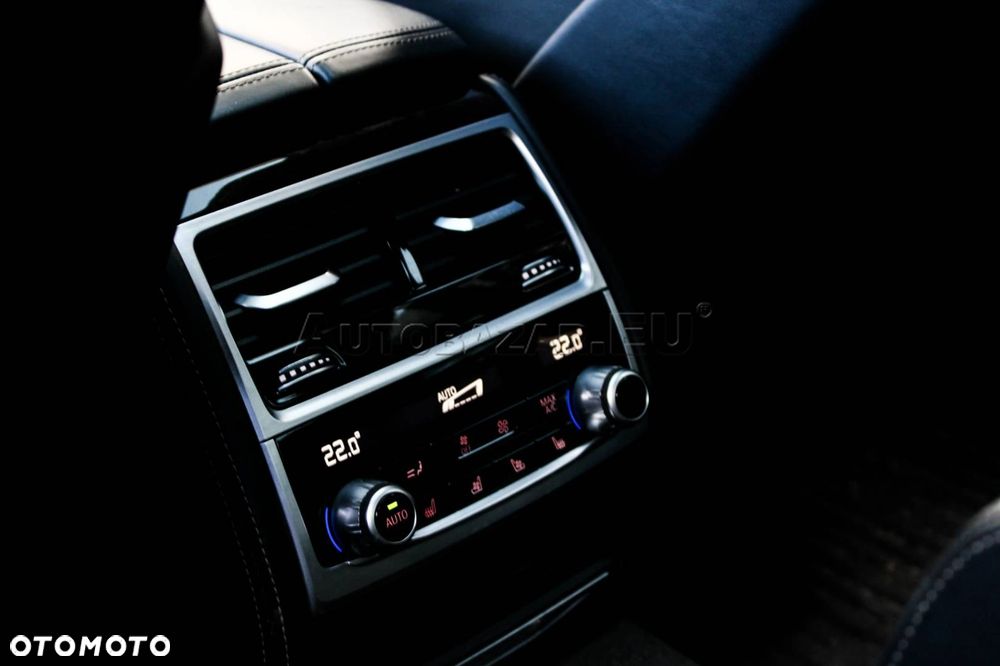 BMW Seria 7 730d xDrive - 15