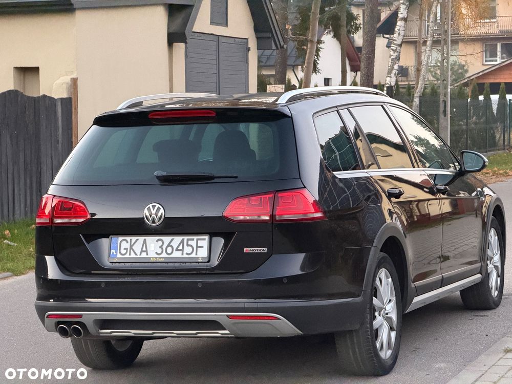 Volkswagen Golf Alltrack 2.0 TDI 4Motion BlueMotion Technol - 17