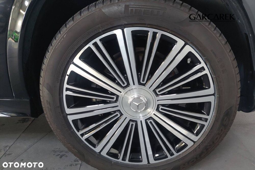 Mercedes-Benz GLS - 9