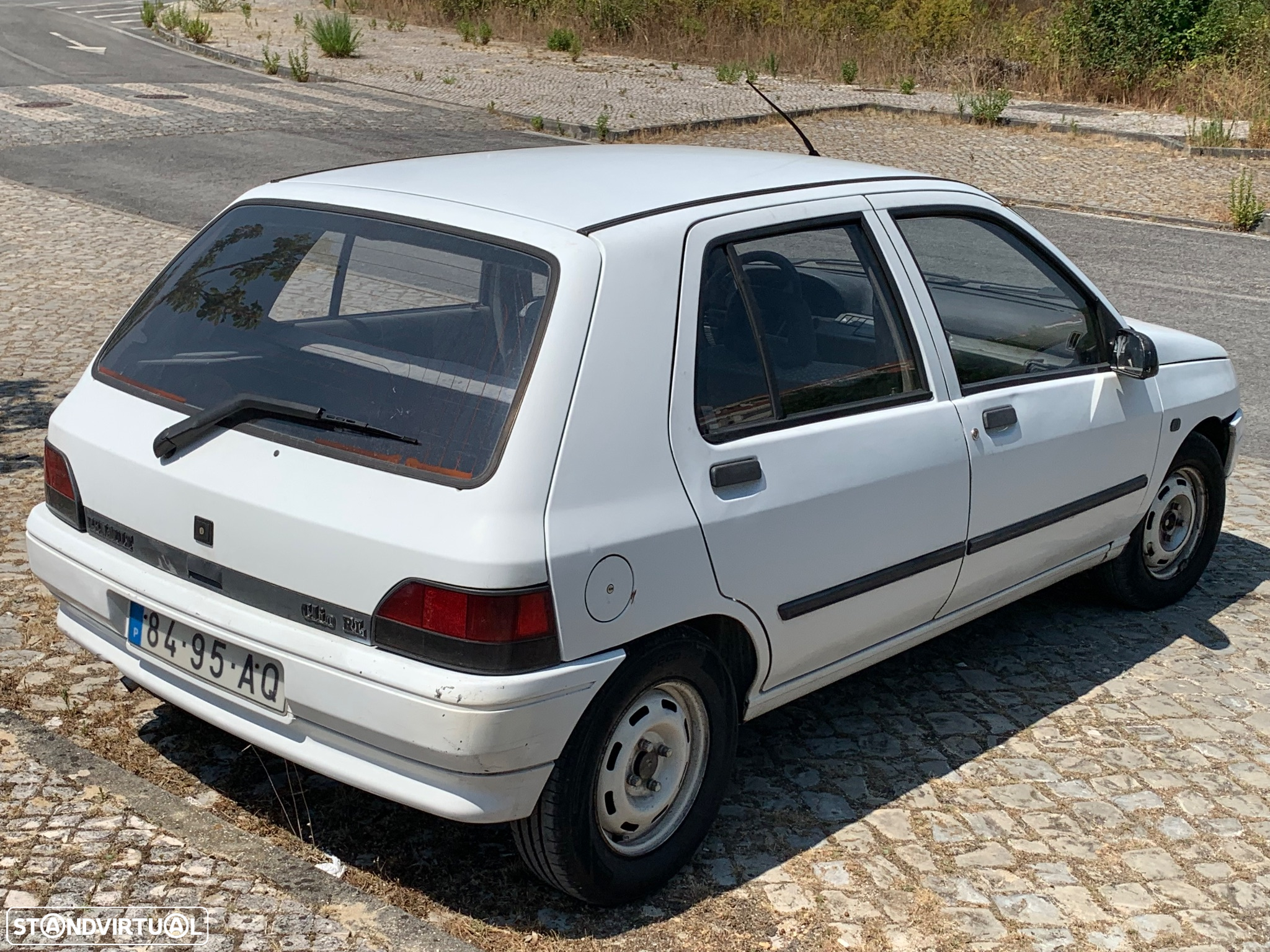 Renault Clio 1.2 RN - 4
