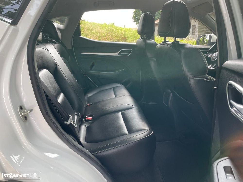 MG ZS Maximal Luxury - 26