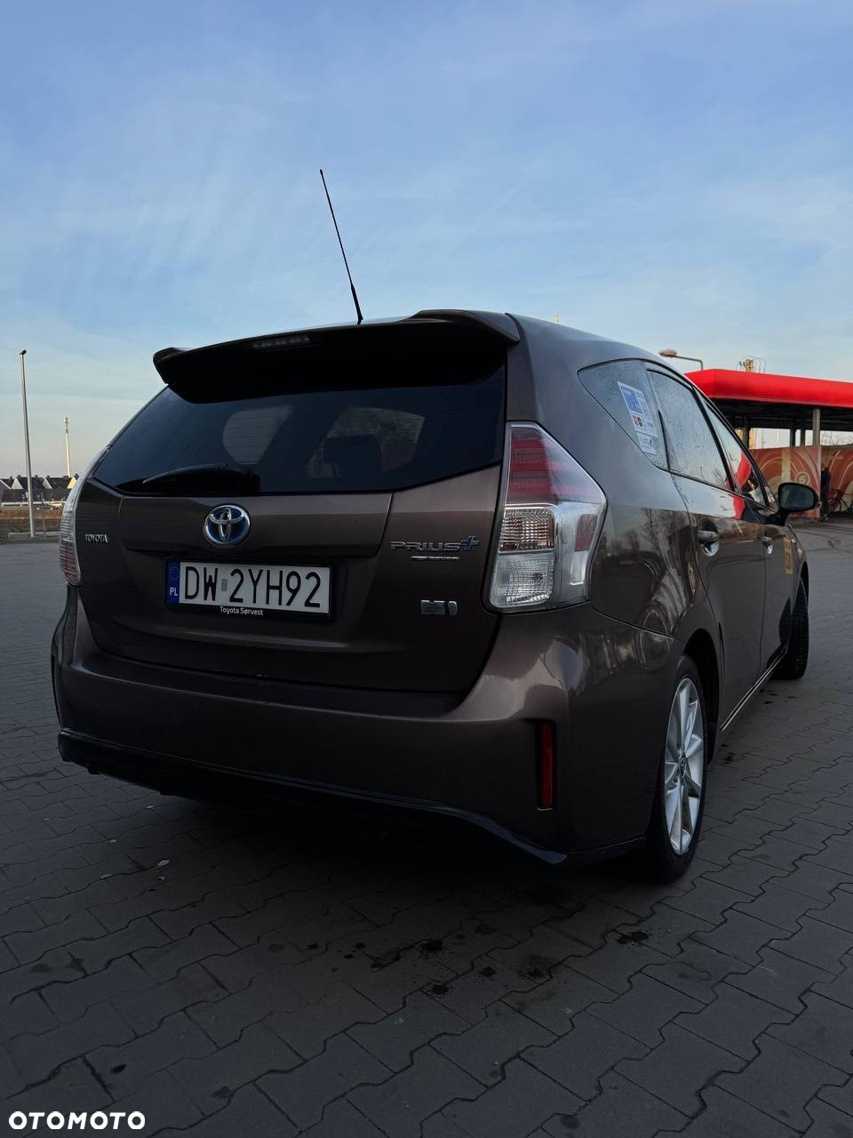Toyota Prius+ - 4