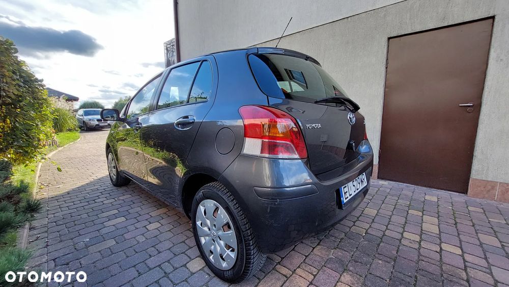 Toyota Yaris 1.33 VVT-i Sol - 5