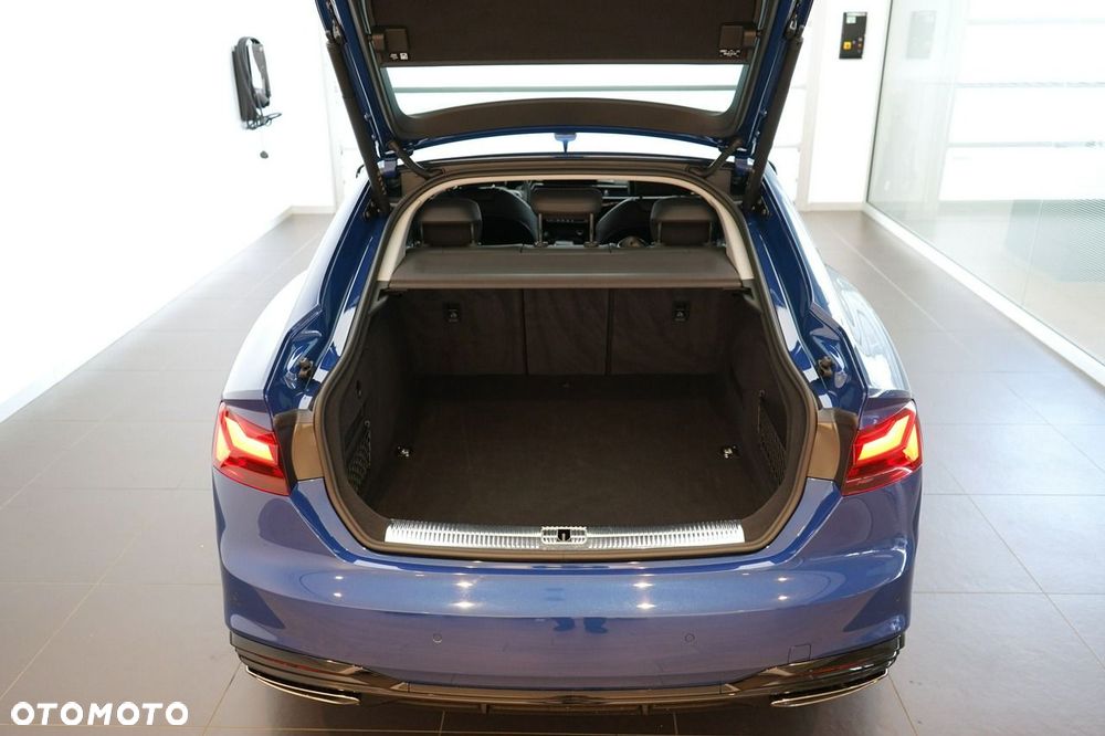 Audi A5 Sportback - 11