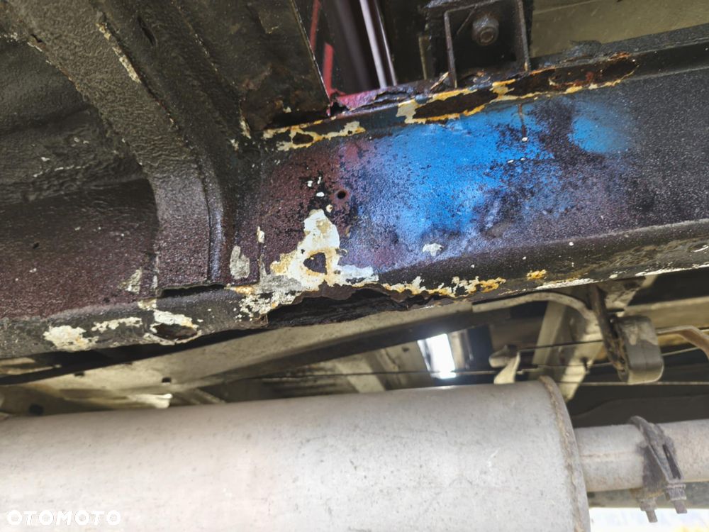 Mercedes-Benz 207 D - 19