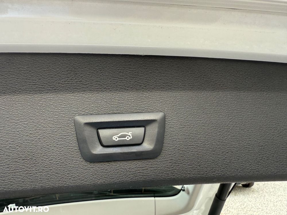 BMW X1 xDrive20i Aut. Advantage - 25