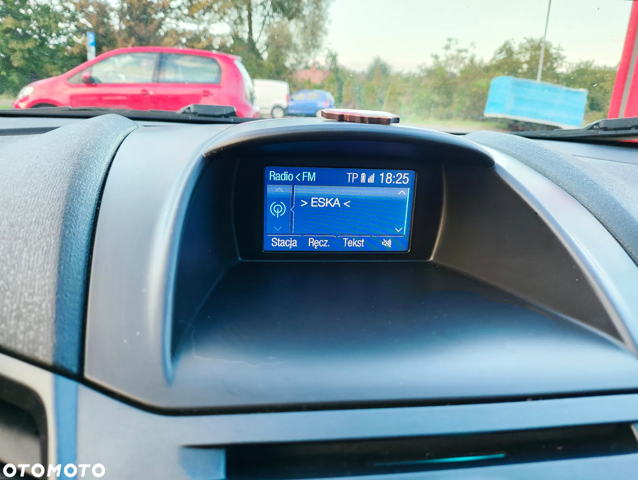 Ford Fiesta 1.4 Trend - 25