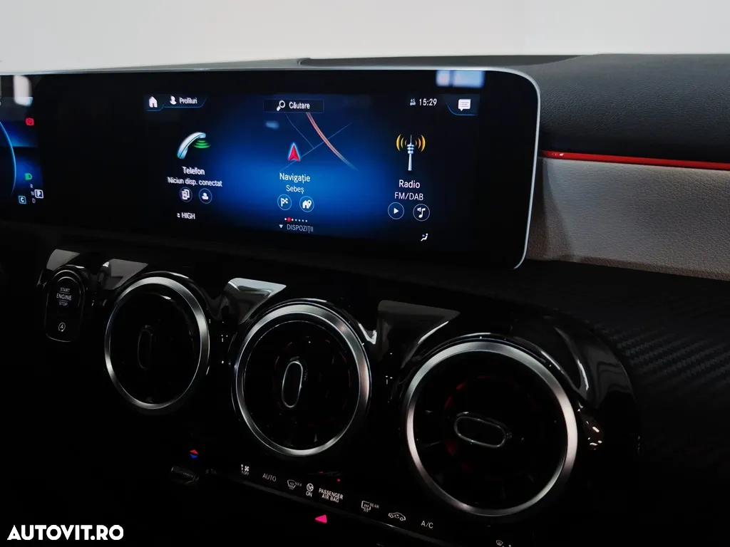 Mercedes-Benz A 180 d 7G-DCT - 14