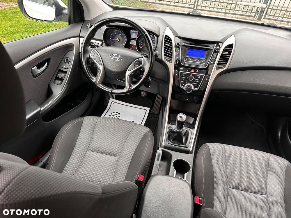 Hyundai i30 1.4 YES - 24