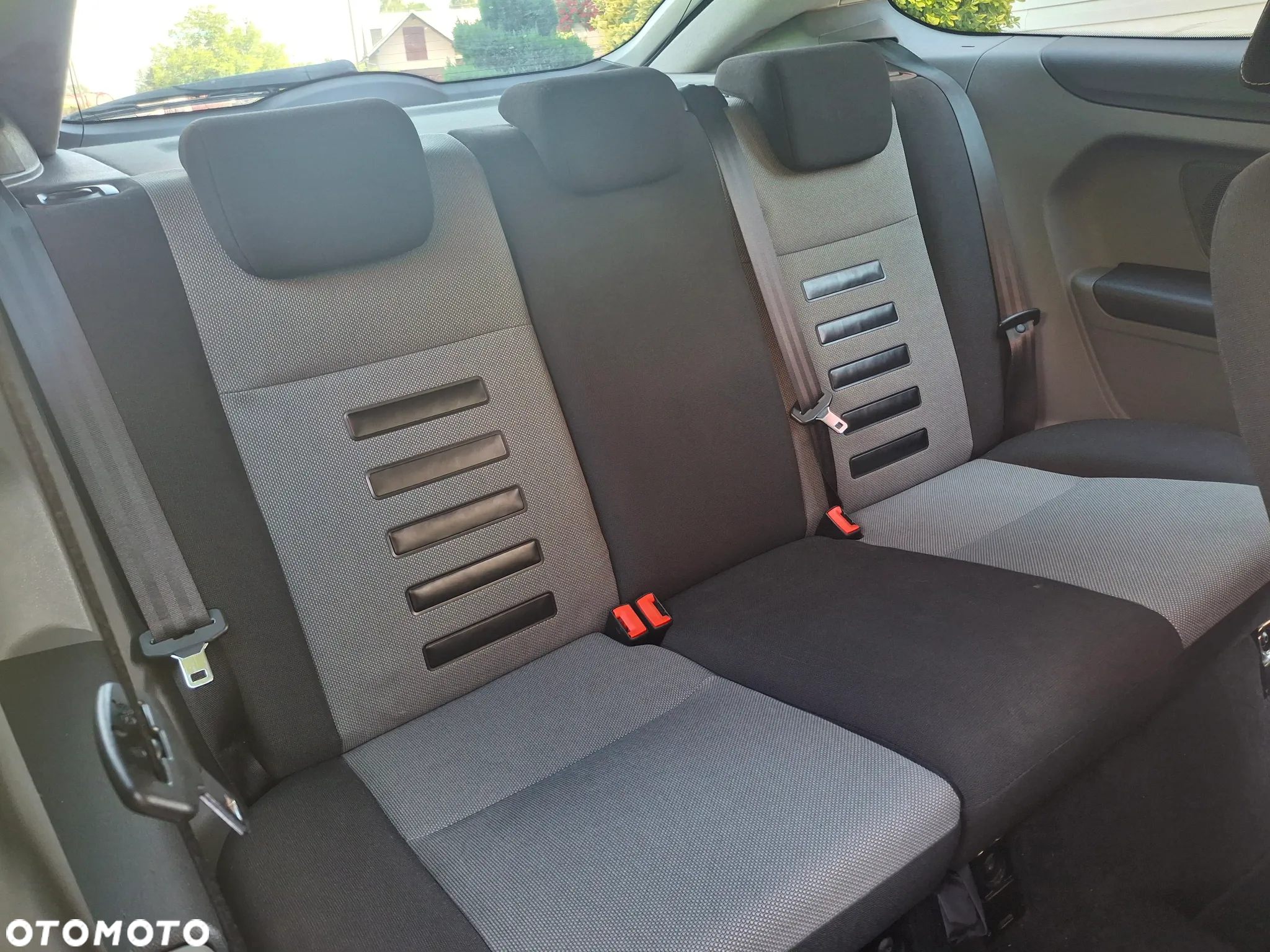 Ford Focus - 11
