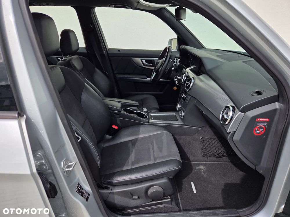 Mercedes-Benz GLK - 11