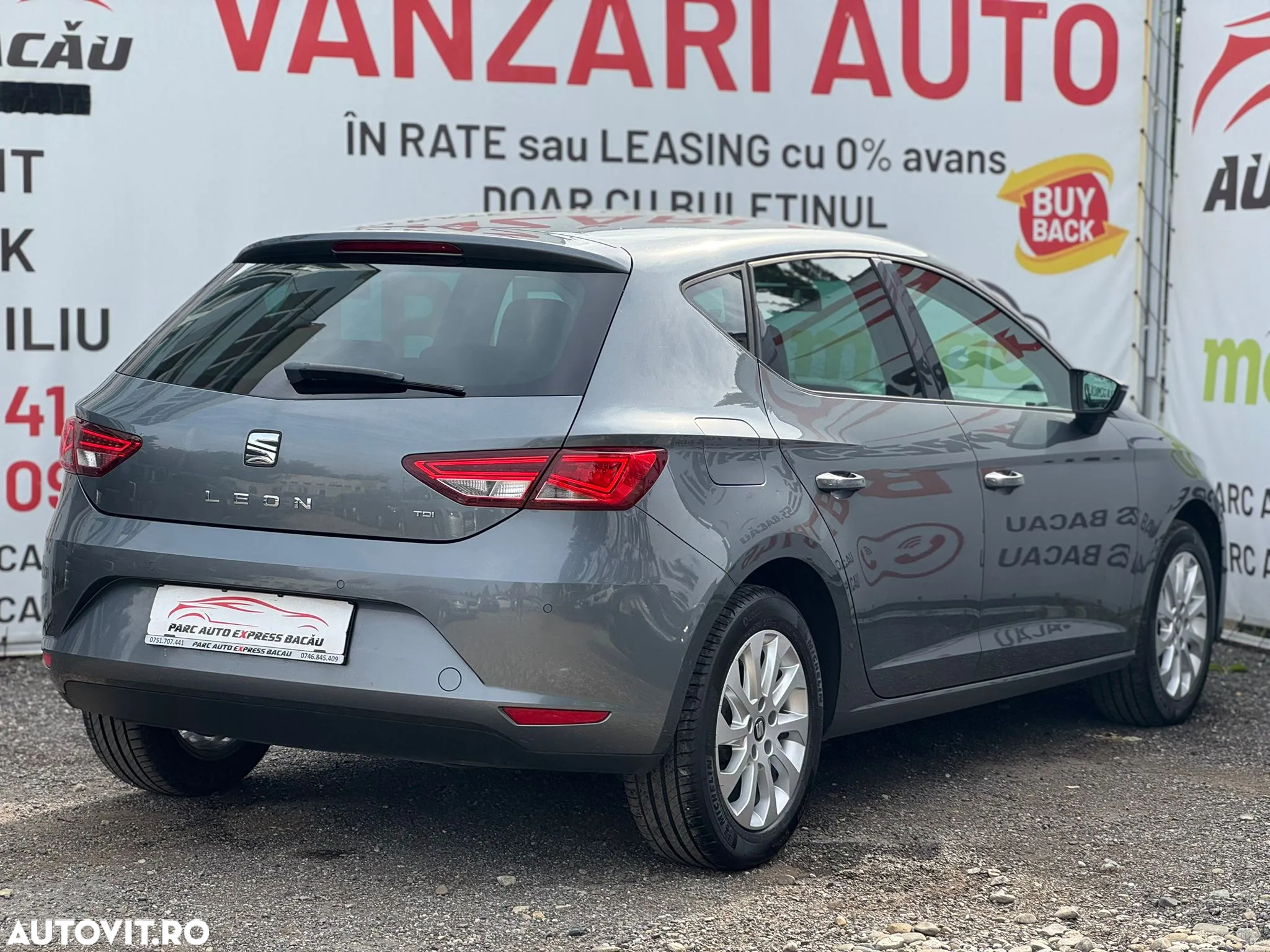 Seat Leon 1.6 TDI Style - 3