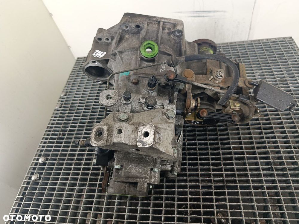 SKRZYNIA BIEGÓW MANUALNA 5 VW GOLF IV DUU 1.6 SR - 3