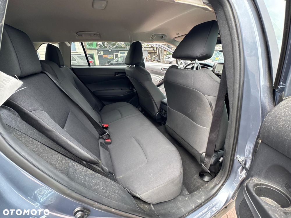 Toyota Corolla Cross - 21