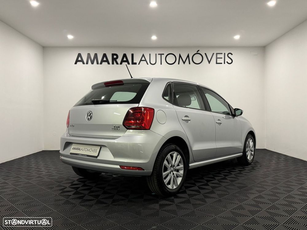 VW Polo 1.4 TDi Confortline - 4
