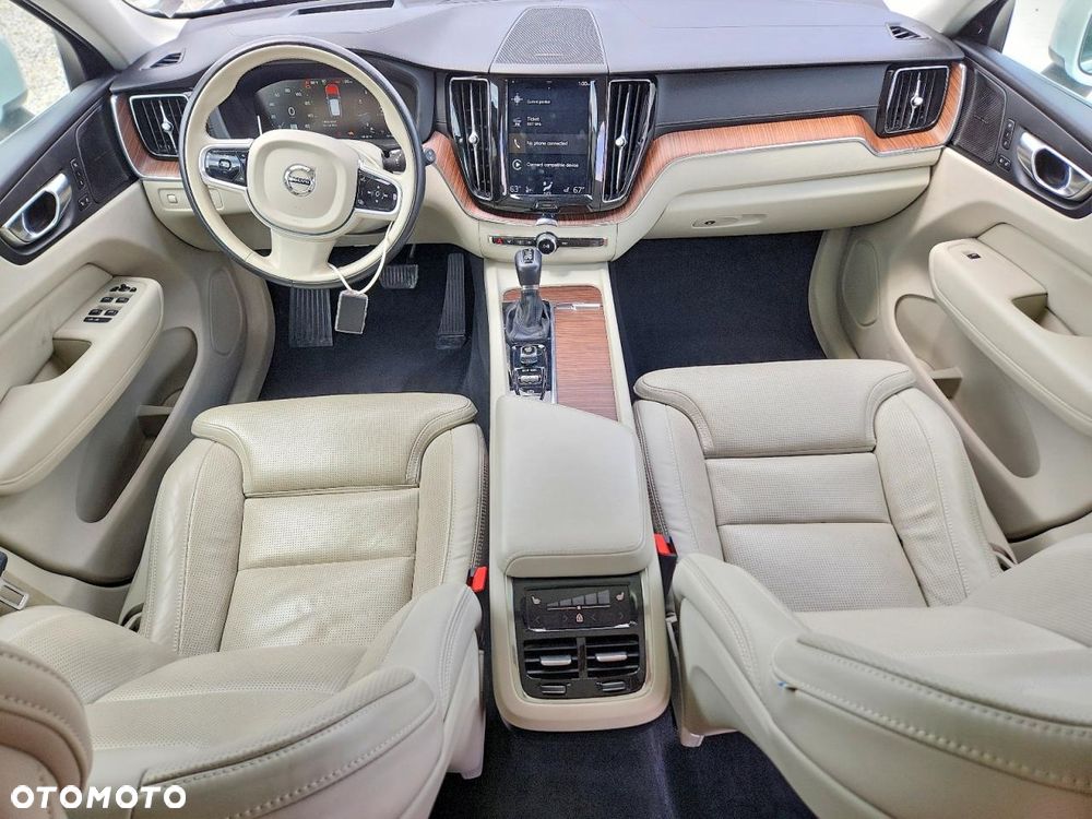 Volvo XC 60 - 7