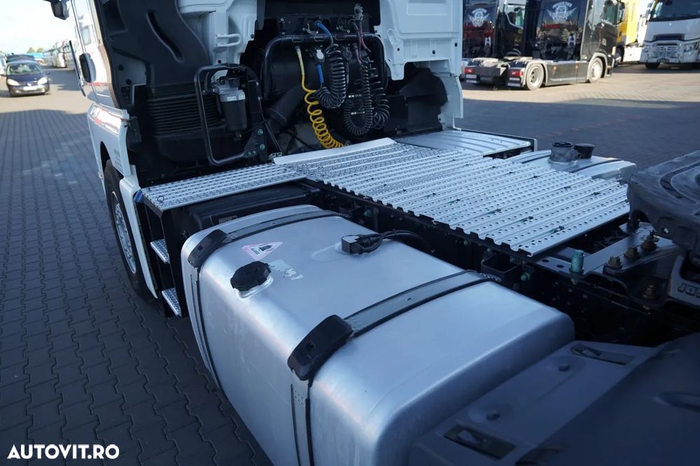 MAN TGX 18. 430 / XLX / HIDRAULICĂ / ADR COMPLET / RETARDER / AER CONDIȚIONAT PARCARE / NAVI - 12