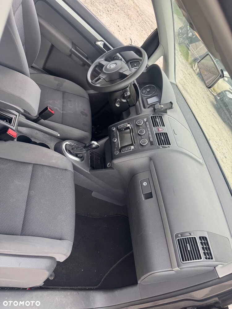 Volkswagen Touran 1.6 TDI DPF DSG Cup - 9
