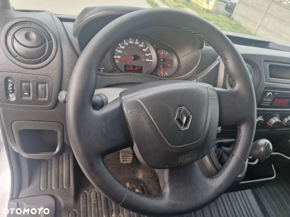 Renault Master - 17