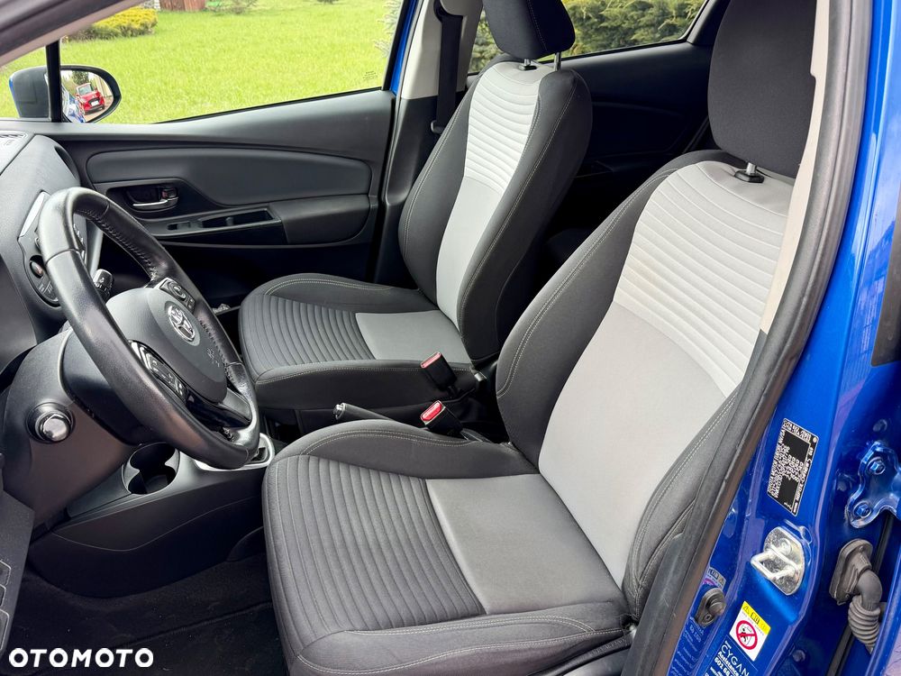 Toyota Yaris 1.5 Premium - 12