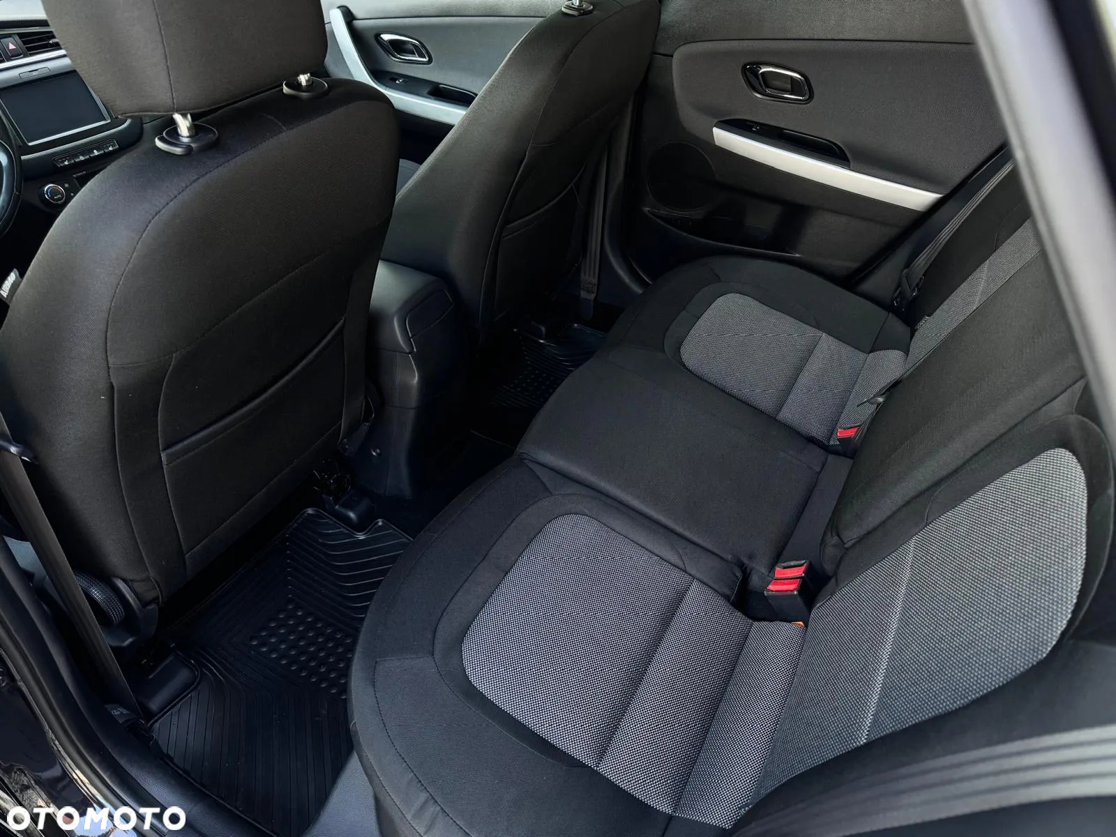 Kia Ceed 1.4 CVVT Dream Team Edition - 36