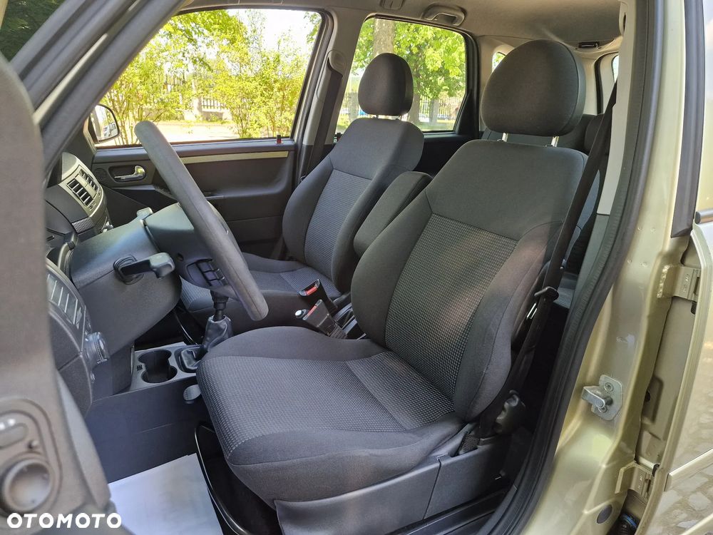 Opel Meriva 1.4 Innovation - 19