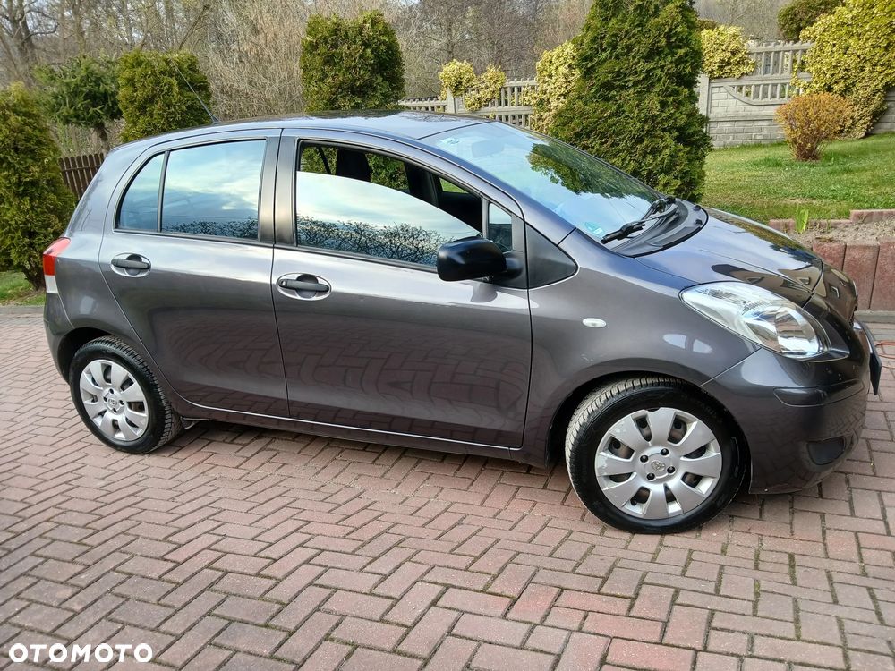 Toyota Yaris 1.33 VVT-i Life - 4