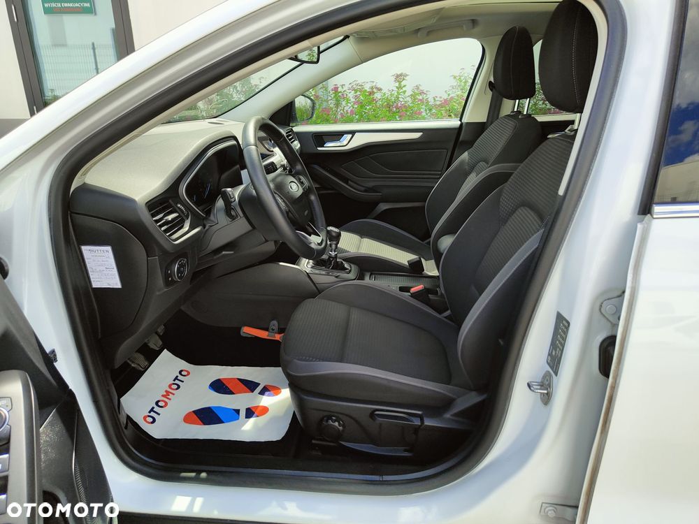 Ford Focus 1.5 EcoBlue Start-Stopp-System TITANIUM STYLE - 15