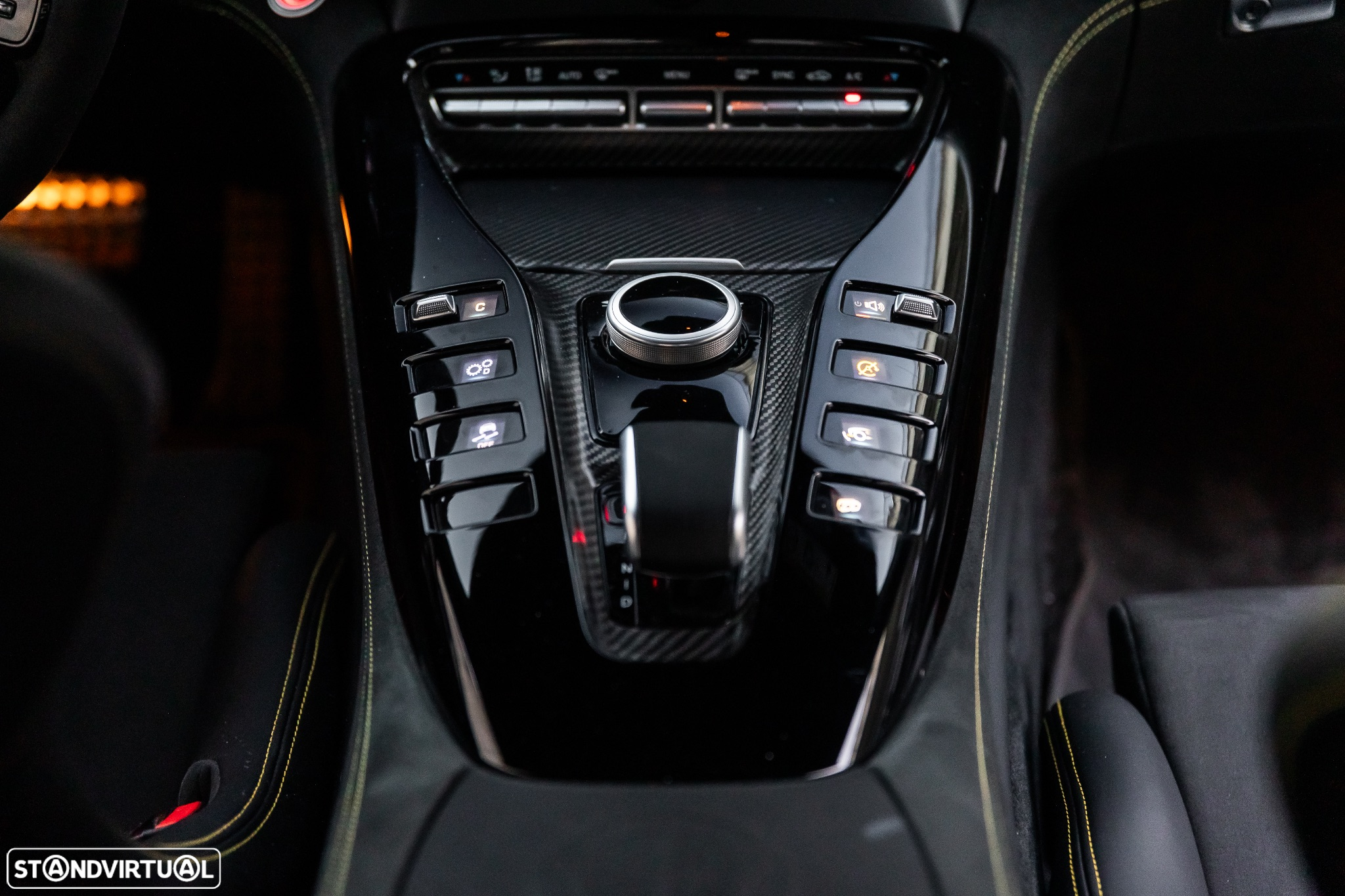 Mercedes-Benz AMG GT R - 32