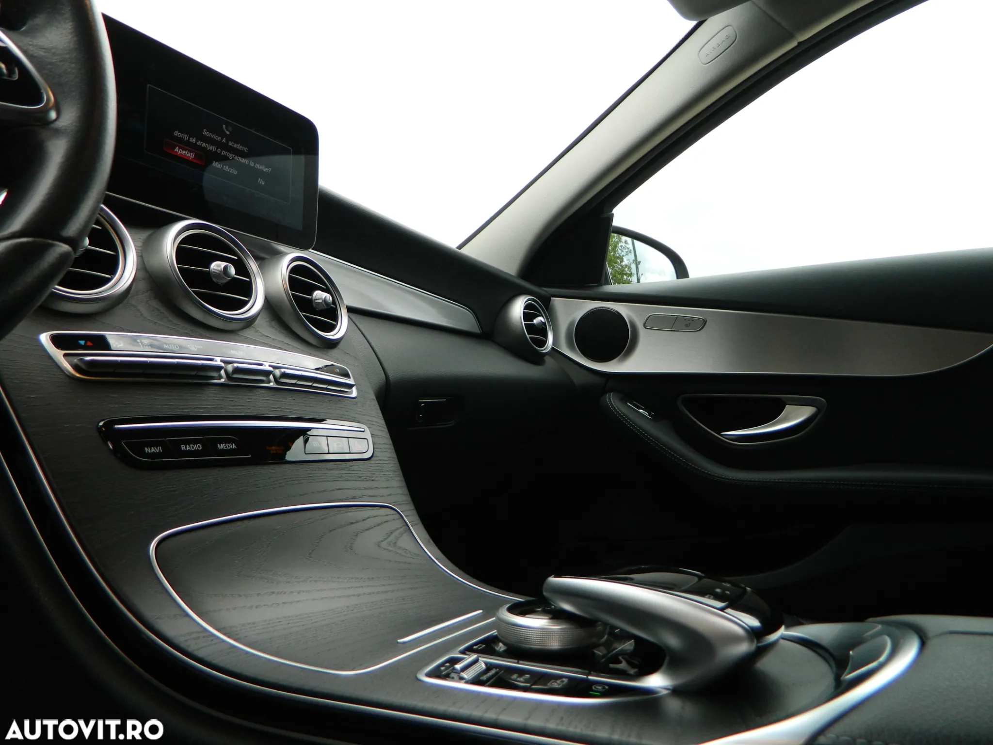 Mercedes-Benz C - 23