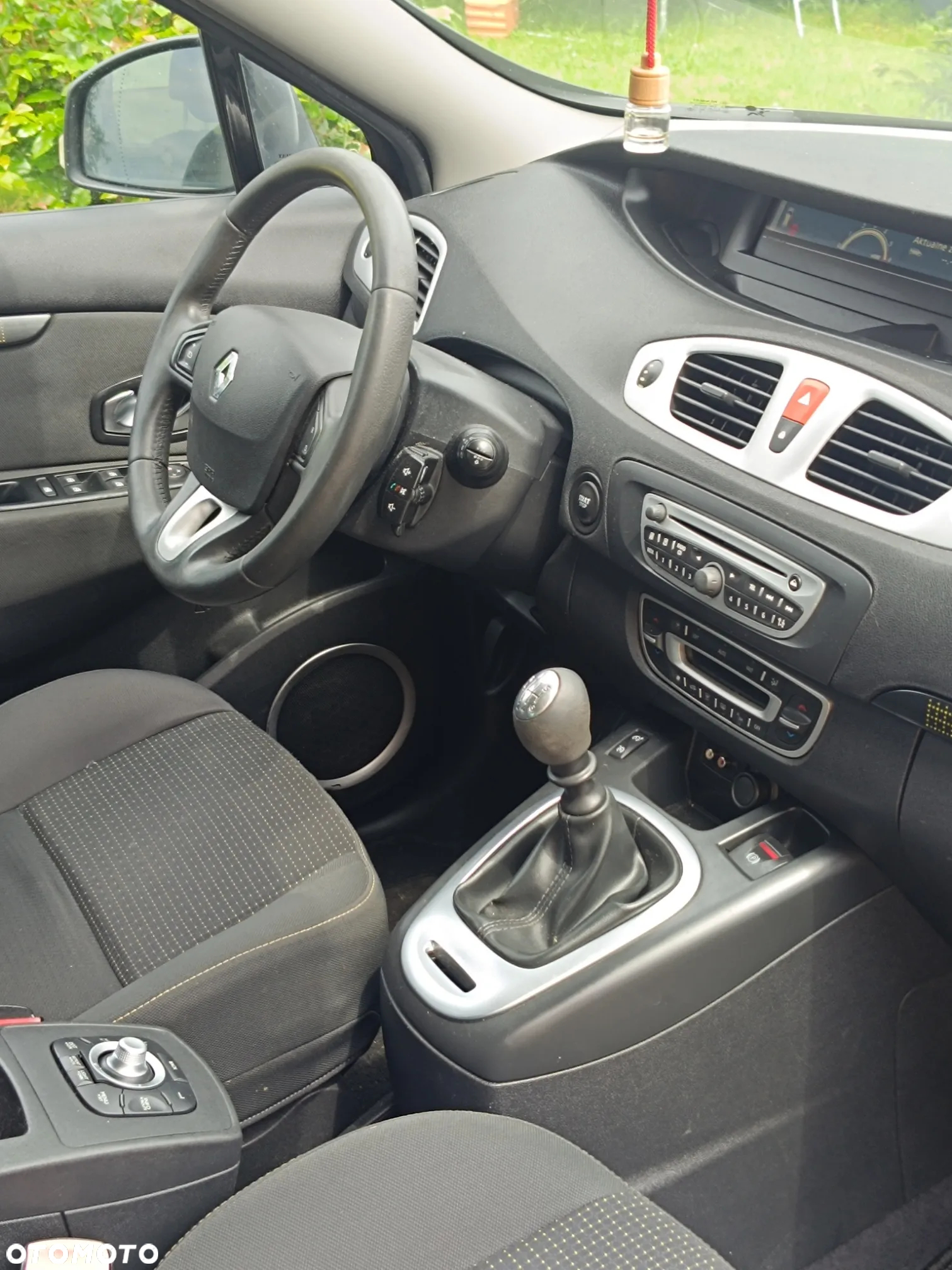 Renault Scenic - 8