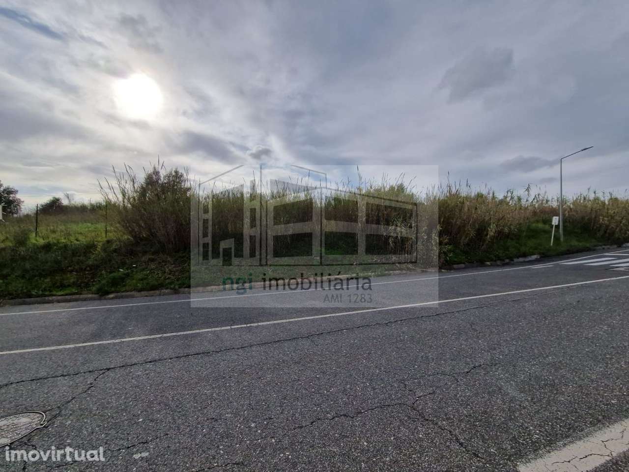 Terreno em São Julião do Tojal - Grande imagem: 3/10