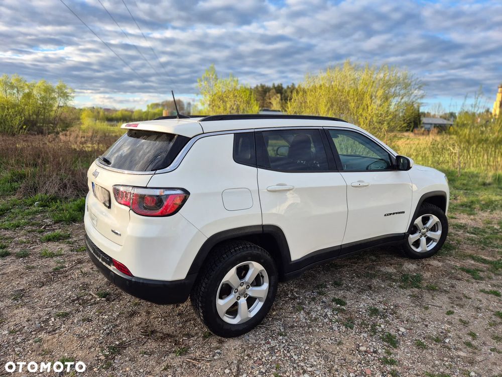 Jeep Compass - 2