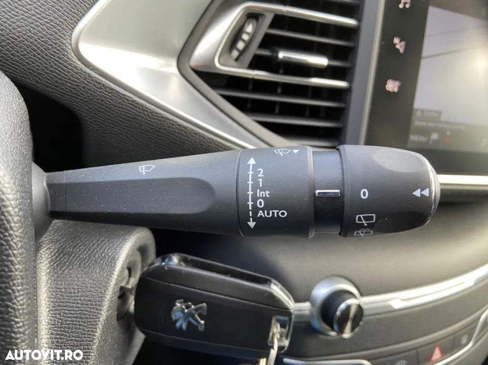 Peugeot 308 - 34