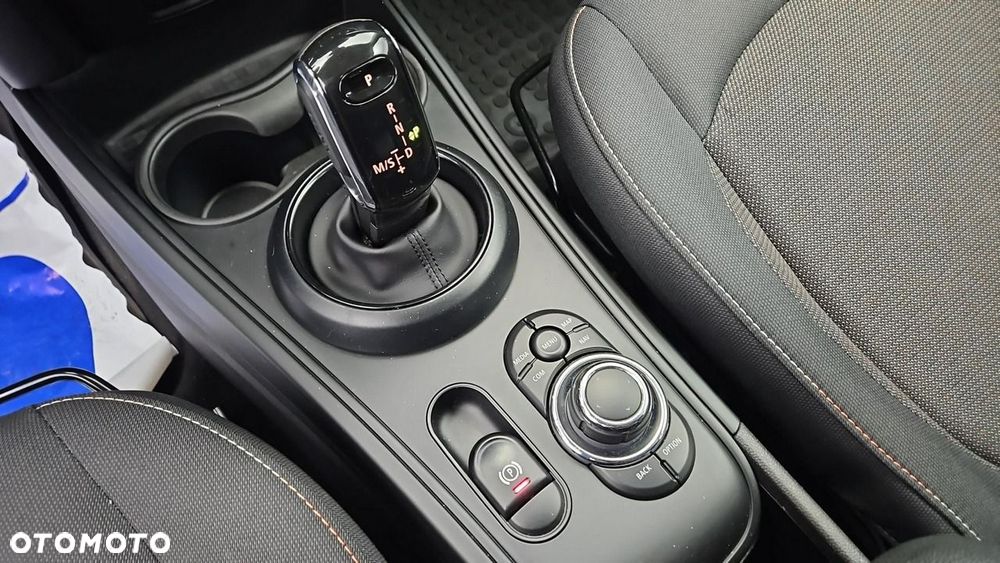 MINI Countryman - 18