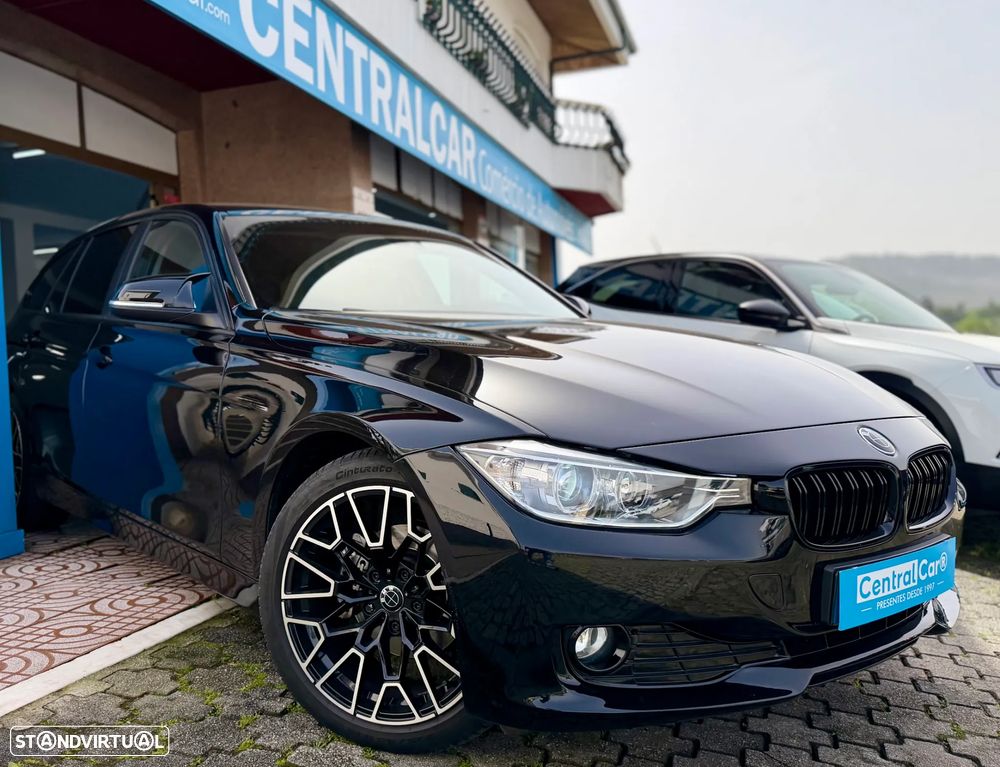 BMW 318 d Line Sport - 1