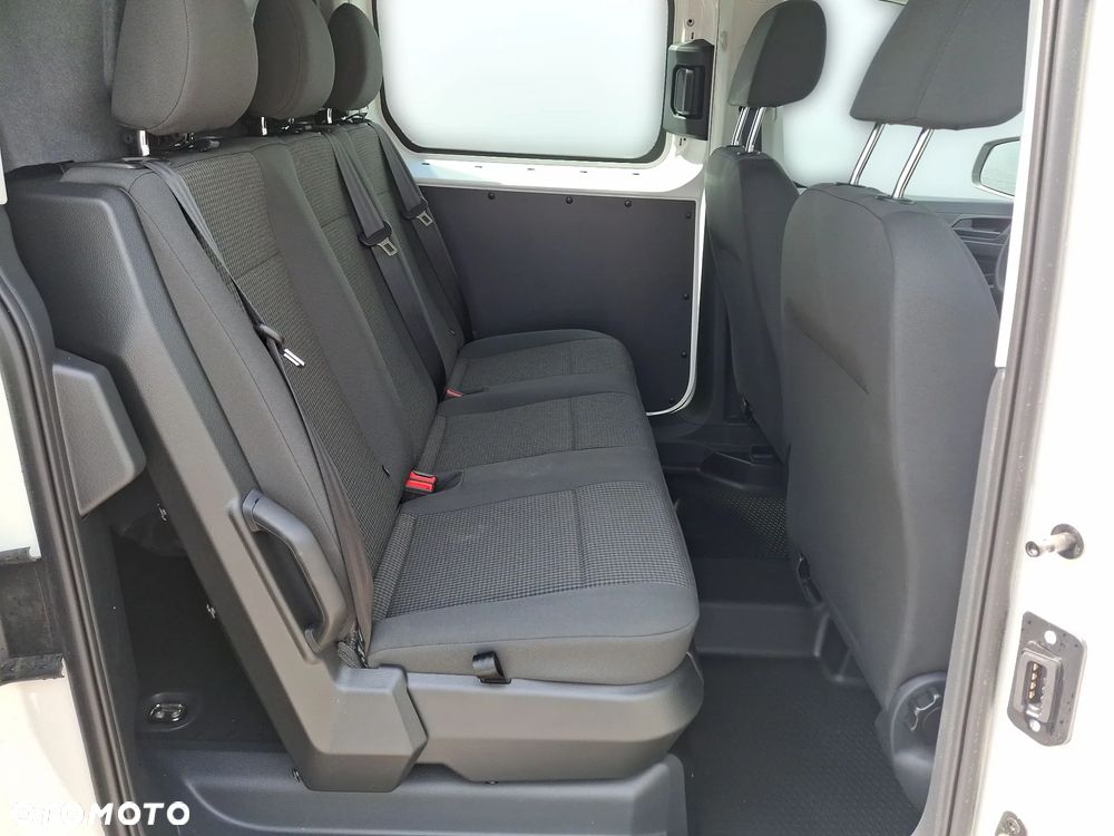 Volkswagen Caddy - 10