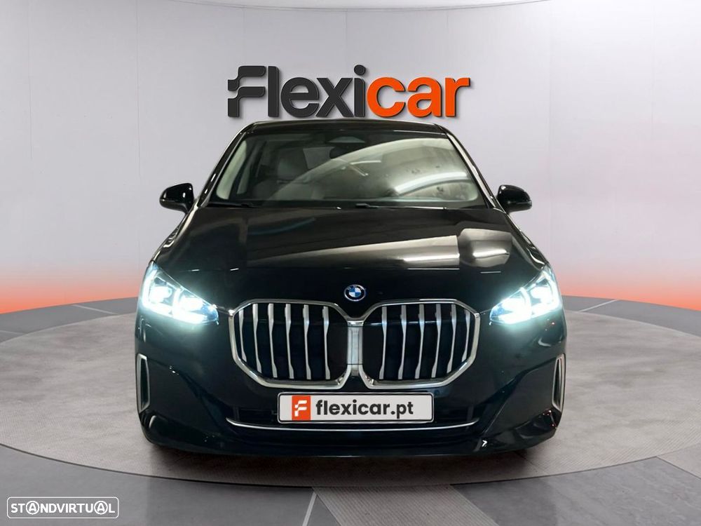 BMW 225xe Active Tourer - 2