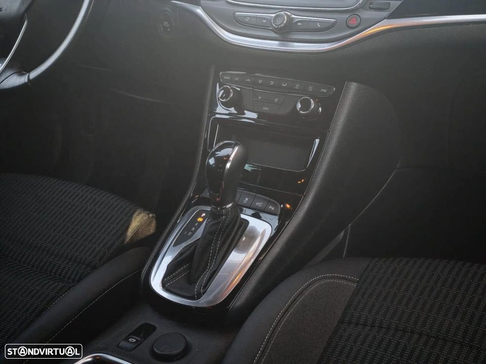 Opel Astra Sports Tourer 1.5 D S&S Auto Business Elegance - 21