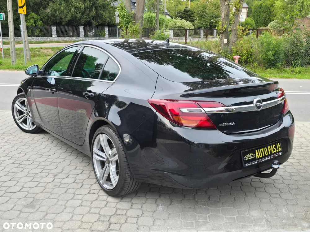 Opel Insignia 1.6 T Cosmo S&S - 15