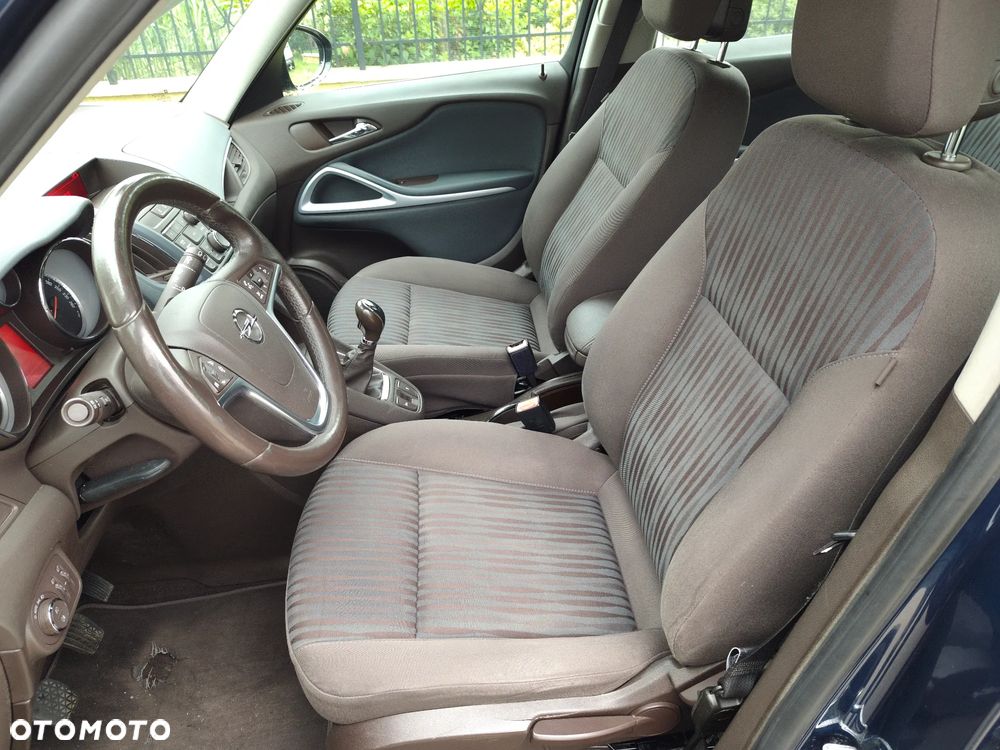 Opel Zafira - 14