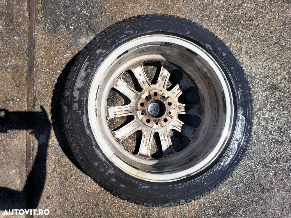 Janta Roata originala BMW pe 18 Style V-Spoke 328 8Jx18 ET30 distanta prezoane 5x120 - 5