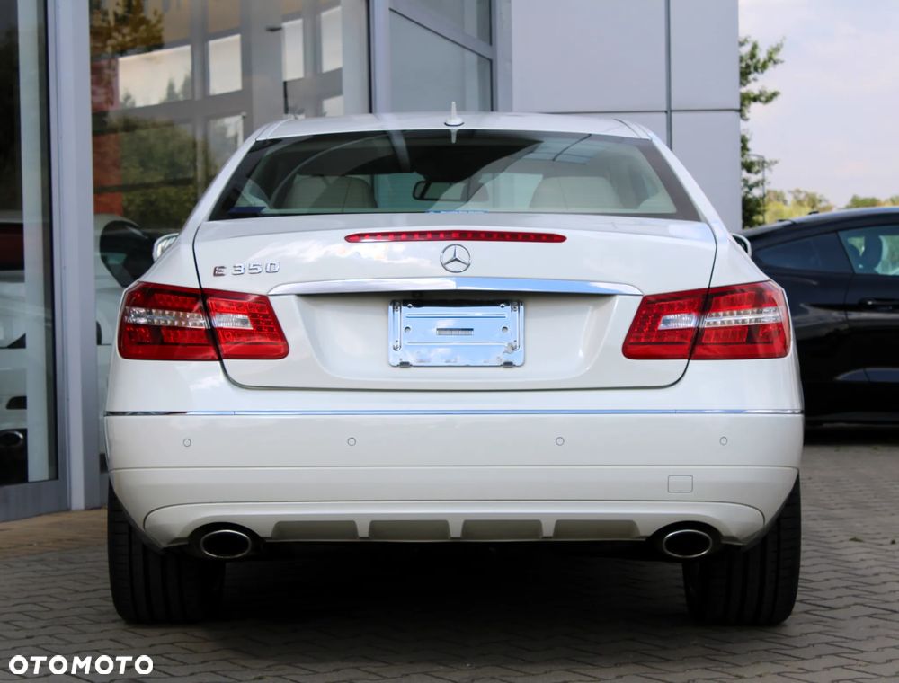 Mercedes-Benz Klasa E 350 Coupe 7G-TRONIC - 14