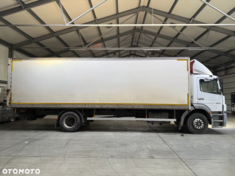 Mercedes-Benz AXOR - 3